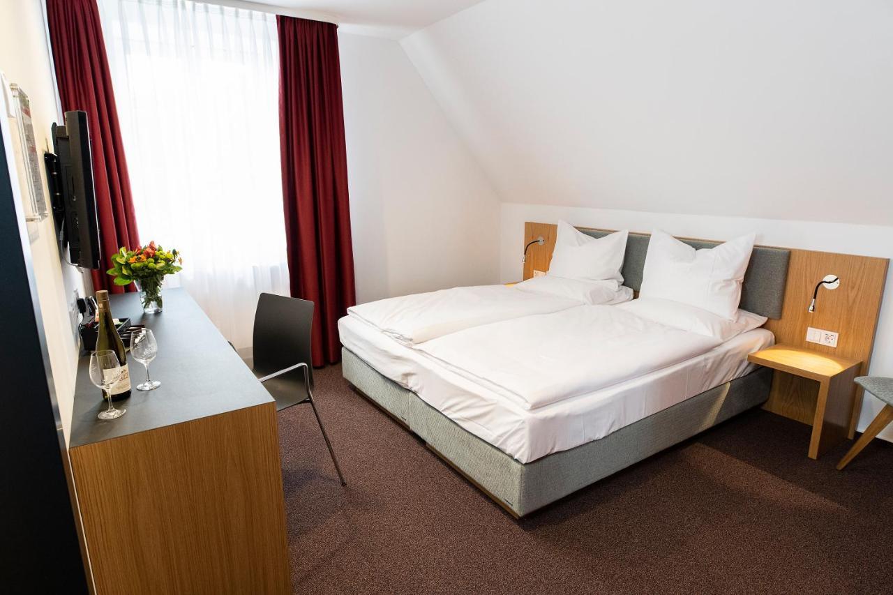 Hotel Kloster Eberbach Eltville am Rhein ภายนอก รูปภาพ